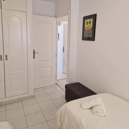 Apartment Two Bedroom In Center, Calle Sedeno *
